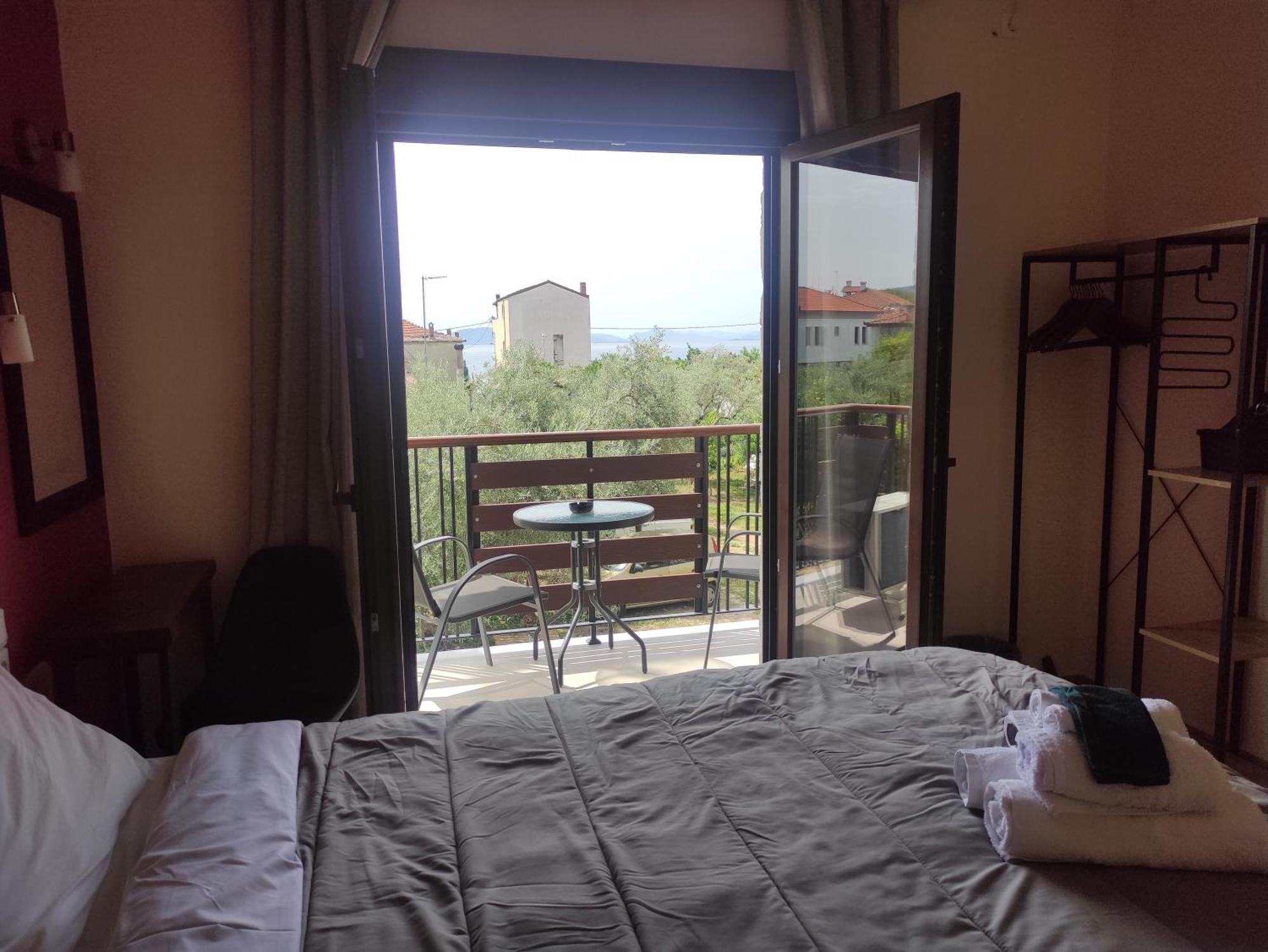 Poseidon Rooms Kala Nera Exterior foto